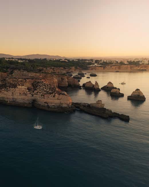 Portimão: Sunset Private Sailing Tour for Couples - Photos and videos without constant phone duty