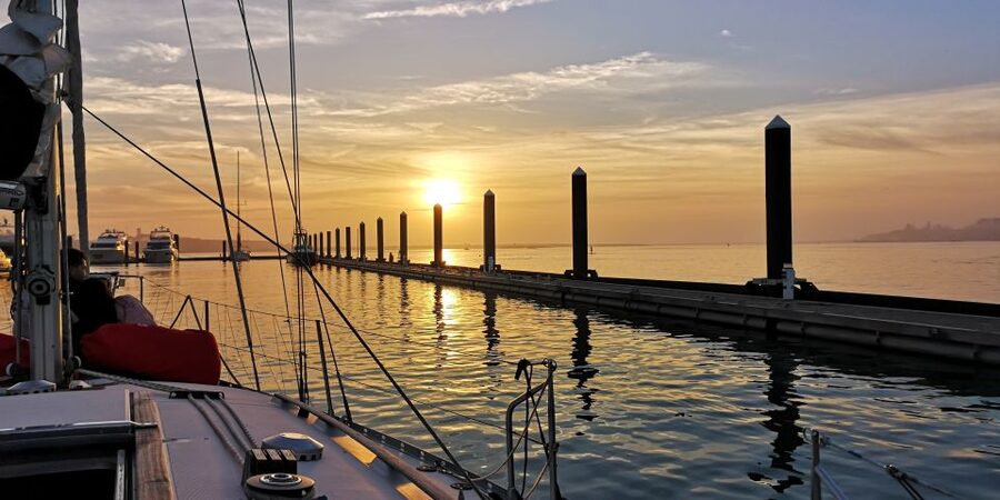 Porto: Romantic Sailboat Cruise - Who will get the most from this cruise
