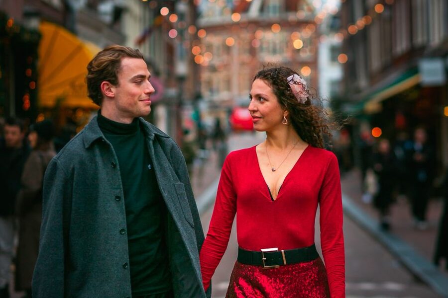 Premium Romantic Photoshoot Experience for Couples - Why the 9 Straatjes works so well for couple photos