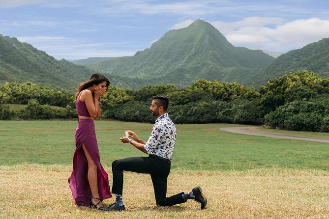 Private 45 Minute Helicopter Tour with Romantic Landing - Mountain peaks, hikers, and Chinaman’s Hat
