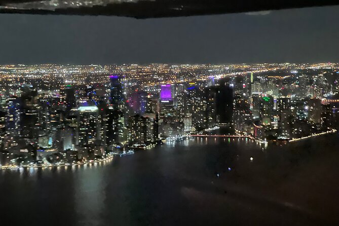 Private 60 Minute Romantic Excursion Air Tour with Champagne - PortMiami and Bayfront Park