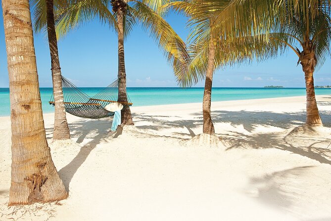 Private Airport Transfer to Couples Swept Away Negril - The 75 to 80 Minute Drive to Negril