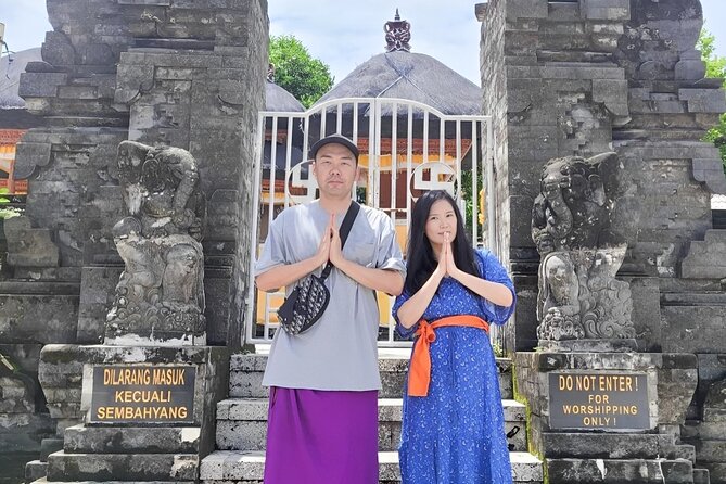 Private Bali Romantic Couple Tour with Parasailing Adventure - Weather, cancellation, and practical booking advice