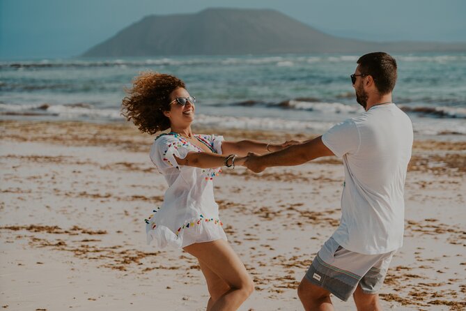 Private couple shooting - Corralejo Fuerteventura - Hotel pickup and the practical timing