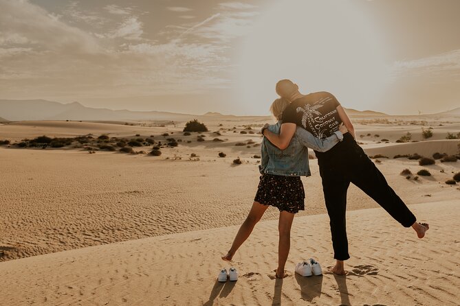 Private couple shooting - Corralejo Fuerteventura - Who will get the most from this booking?