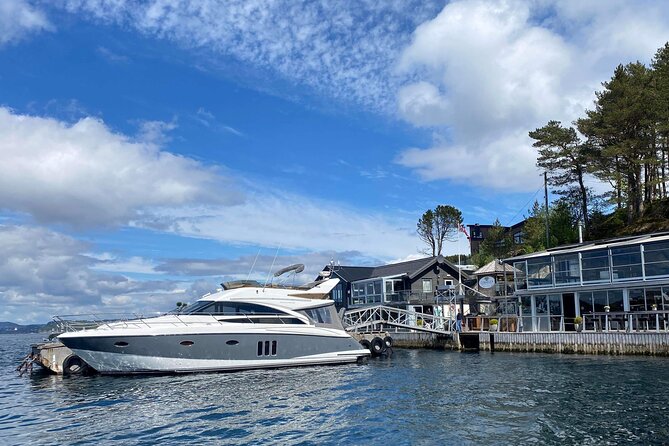 Private Dinner cruise to Cornelius seafood restaurant - What the atmosphere may be like
