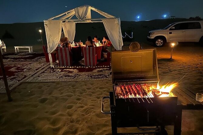 Private Dinner in the Heart of the Desert with Entertainment show - What the private format means for value
