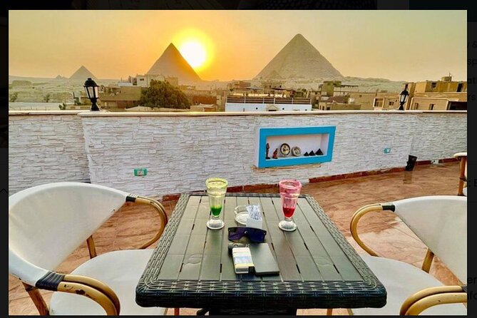 Private Dinner with Sound and Light Show in Nazlet El Samman - Dinner below the Giza Pyramids