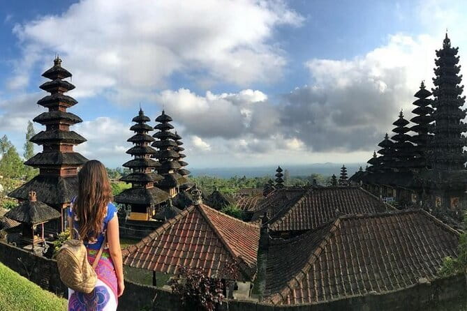 Private Floating Breakfast Jungle Swing and Romantic Spa in Ubud - Who should book this experience?