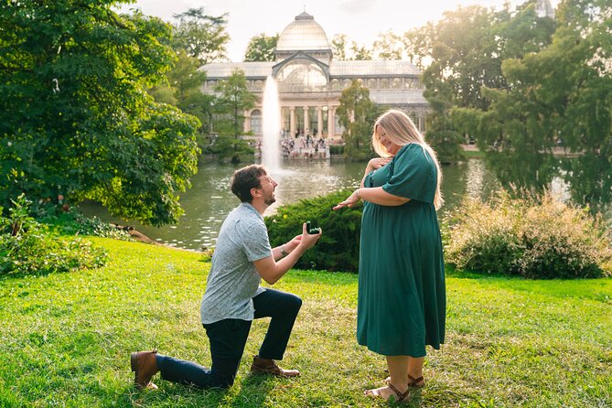 Private Photo Session Tour for Couples in Madrid - Plaza de la Villa brings an older mood
