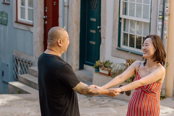 Private Photography Session for Couples in Charming Porto City - Who should book this private session?