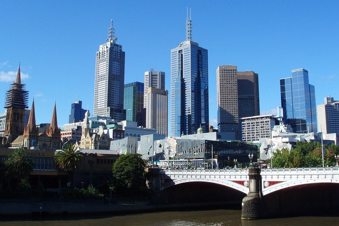 Private Romantic Melbourne Dinner Cruise for 2 - Why the private format matters