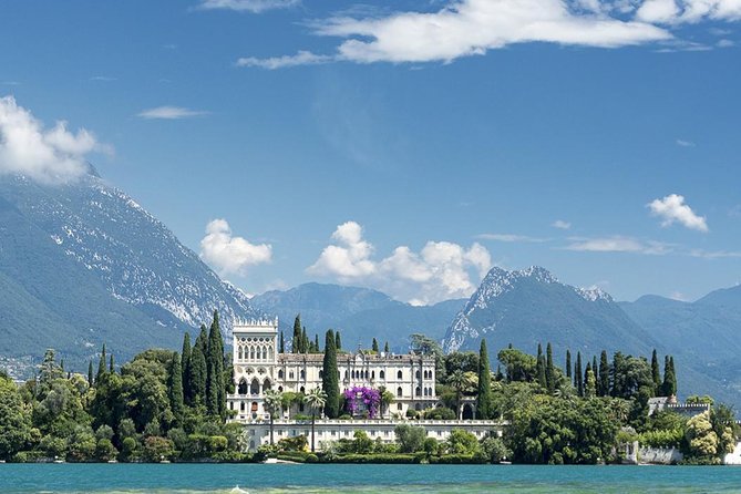 Private Romantic Motorboat Tour From Sirmione - Leaving from Piazzale Porto in Sirmione