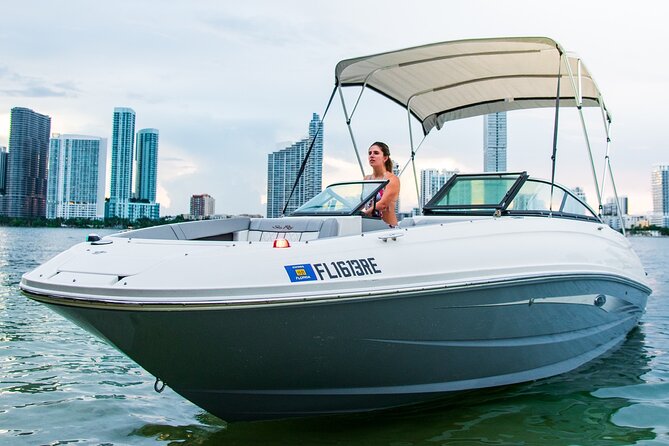 Private Romantic Sunset Boat Cruise in Fort Lauderdale! - Captains and the style of service