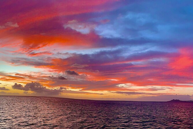 Private Sunset Dinner Cruise in Bonaire w/ Sailing & Snorkeling - Who should book this outing