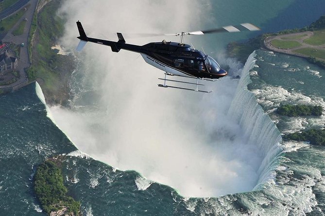 Private Tour: Romantic Niagara Falls Helicopter Flight - Key points at a glance
