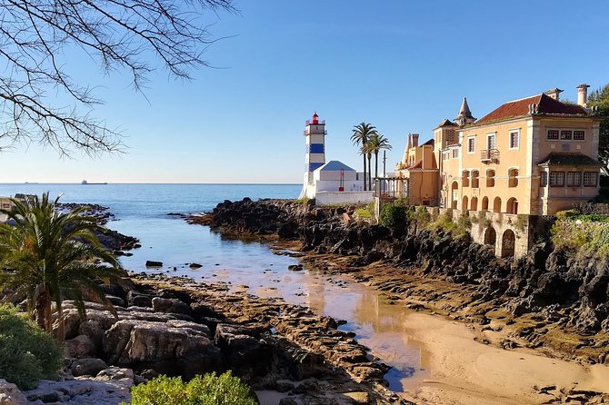 Private Tour Romantic Sintra, Cabo da Roca & Cascais - Moorish Castle views without another strenuous climb