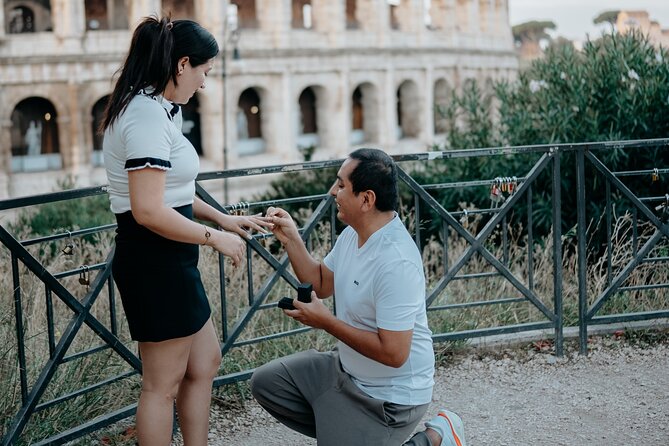 Proposal Photographer in Rome - A Rome proposal built around the moment