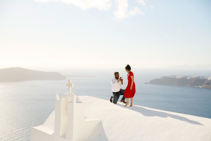 Proposal Photographer in Santorini - Building your own Santorini photo route