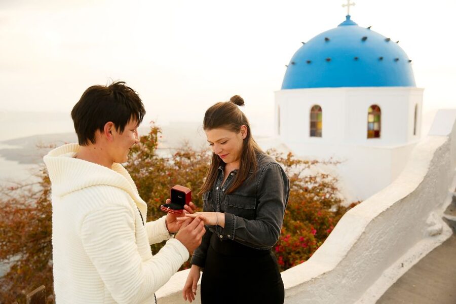 Proposal Photographer in Santorini - Receiving and using your finished images