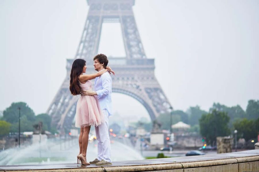 Proposal Photoshoot - The Question Itself: Hidden, Guided, or Prearranged