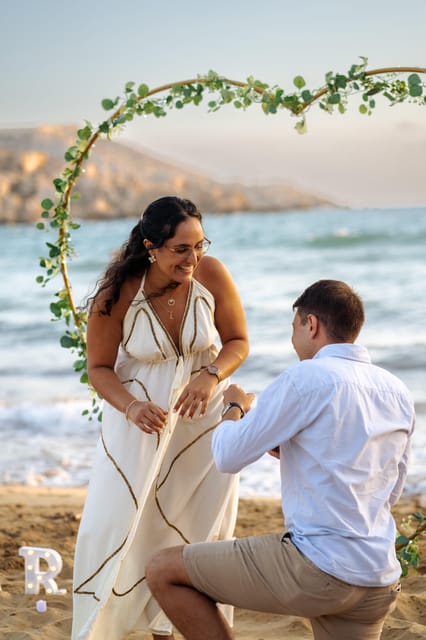 Proposal Photoshoot with Professional Photographer in Malta - The photographs: 20 to 30 edited images