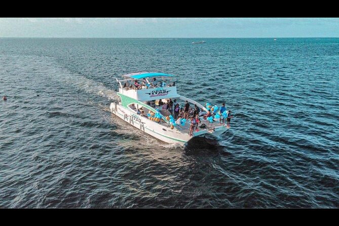 Punta Cana Party Boat (Only Adult) this Couple price - A 3.5-hour plan on the Caribbean Sea
