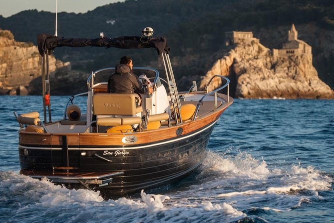 Romance in Cinque Terre: a boat trip at sunset, aperitif onboard - Corniglia: The Village Above the Sea
