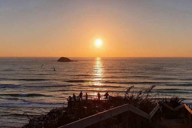 Romantic Auckland Sunset tour with Winery & Thermal pool - Timing, pickup, and group details