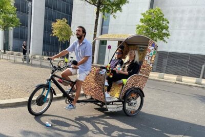 Romantic Berlin Rickshaw City and Photo Tour – incl. pick-up