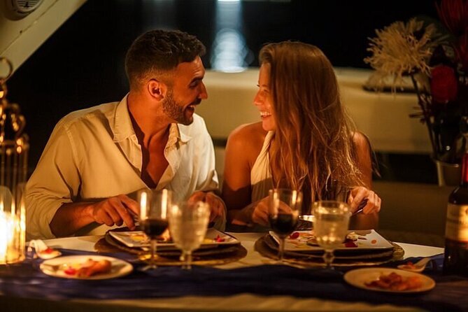 Romantic Dinner Cruise in Cairo Nile for Couples (Luxury) - The 7:00 pm pickup from Cairo or Giza