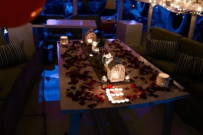 Romantic Dinner Cruise in Cairo Nile for Couples (Luxury) - Service details, including Farida