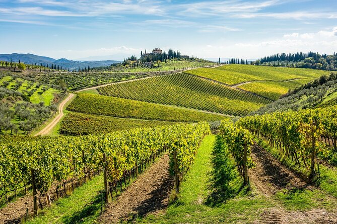 Romantic Escape in Tuscany - Overnight and Wine Tasting - The food: salami, cheese, bruschetta, and dessert wine