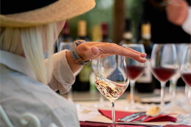 Romantic Escape in Tuscany - Overnight and Wine Tasting - Who should book this escape?