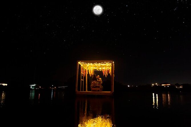 Romantic Floating Picnic Experience - A private sunset setting on Curaçao’s water