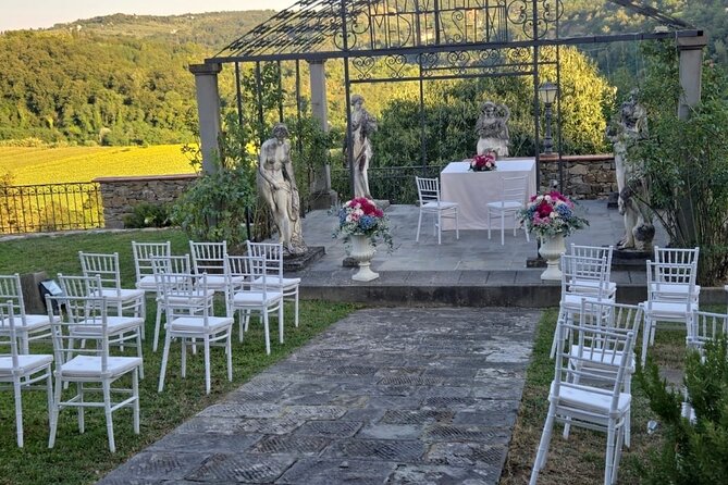 Romantic Florence Proposal & Wedding Photographer Experience - Meals and the practical rhythm of the day