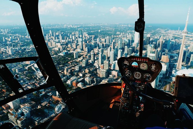 Romantic Jewel - Private Helicopter Tour for 2 - Starting at Billy Bishop Toronto City Airport