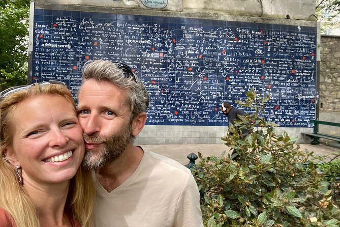 Romantic Montmartre: Paris Lost Lovers Exploration Game and Tour - The price and what you actually receive