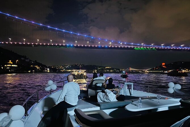 Romantic Night Cruise Live Violinist - The Maiden’s Tower, Galata Tower, and the return route