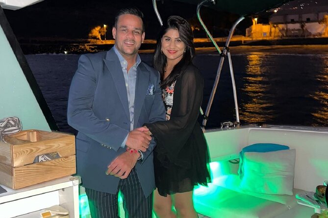 Romantic night ocean boat trip for 2 - Who will get the most from this cruise
