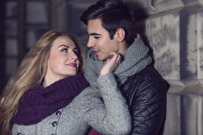 Romantic Photoshoot Experience for Couples in Edinburgh - Meeting at Hilton Edinburgh Carlton on North Bridge