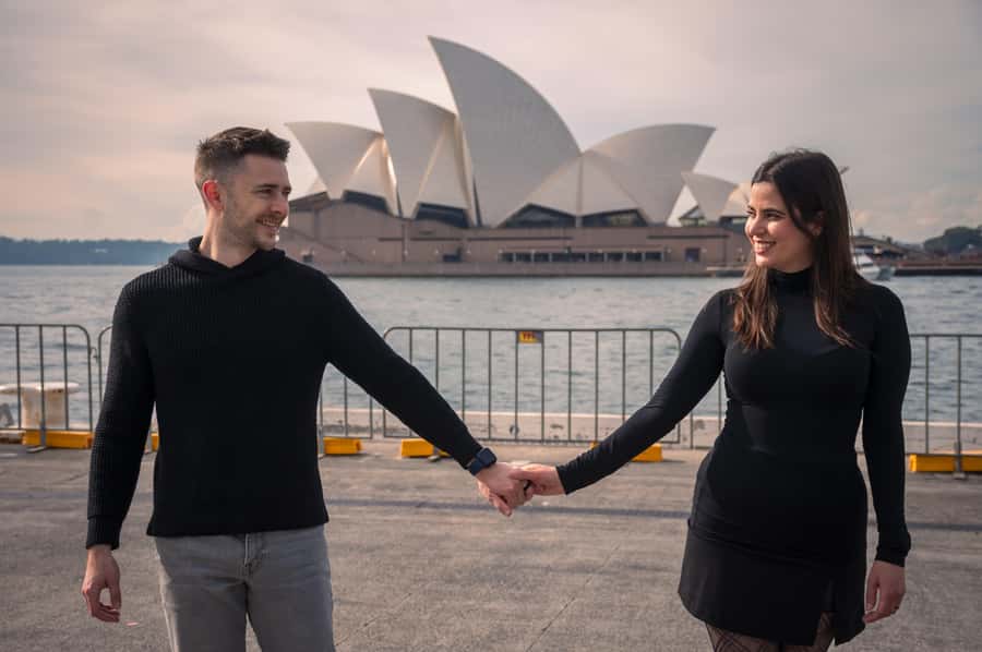 Romantic photoshoot for couples in Sydney - Key points at a glance