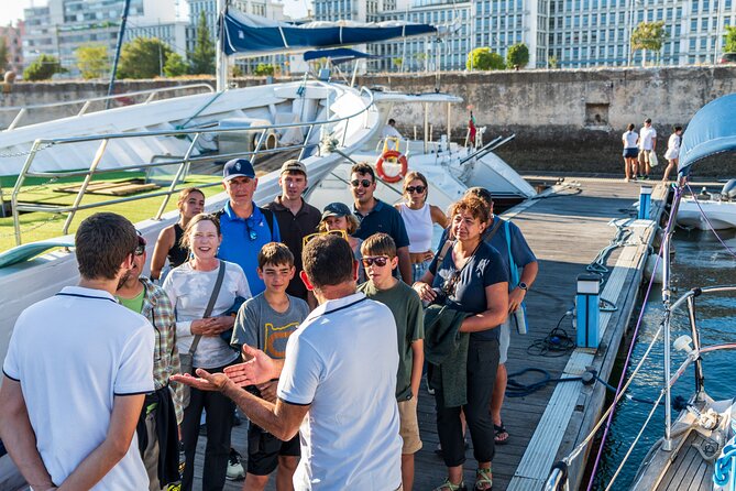 Romantic Private Sailboat in Lisbon for couples - Seeing Belém Tower from the Tagus