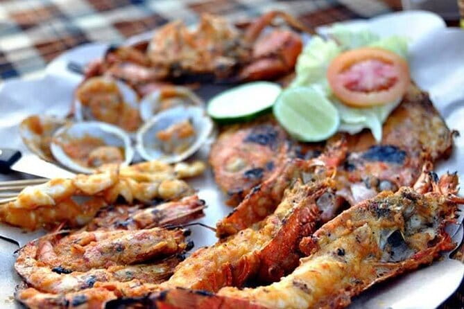Romantic Seafood Dinner at Jimbaran Beach Bali include Sunset - Who will enjoy this dinner most