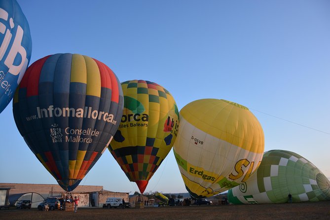 Romantic Sunrise Balloon Tour in Majorca - Landing in a field, then helping with the balloon