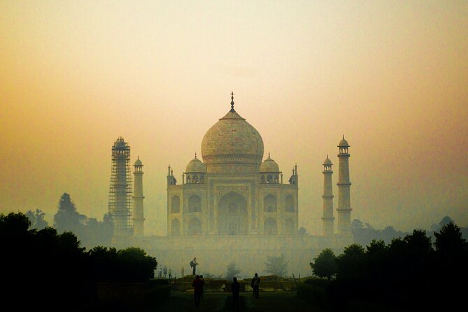 Romantic Sunset at the Taj Mahal: Day Trip from Delhi to Agra - Agra Fort in 40 minutes