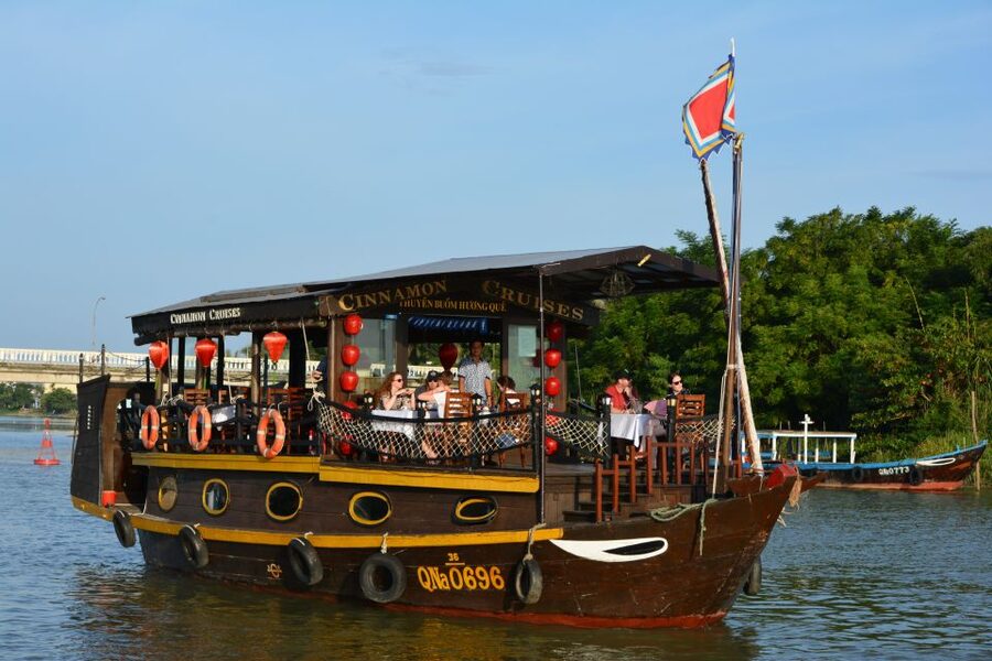 Romantic Sunset Dinner Cruise in Hoi An - A quiet start near Moonlight Bridge