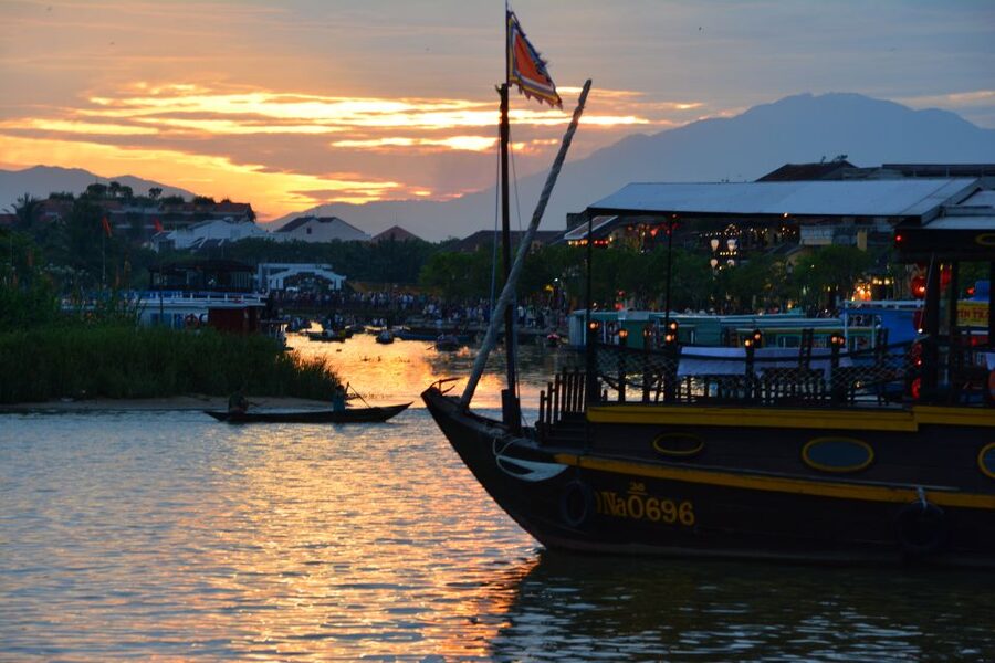 Romantic Sunset Dinner Cruise in Hoi An - Lanterns, town lights, and the evening view