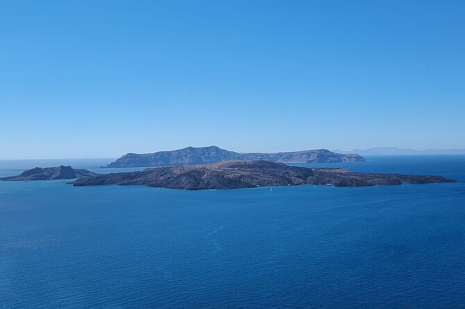 Romantic Tour through Santorini - A private way to see Santorini in one day
