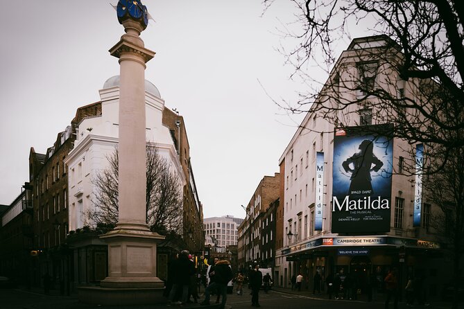 Romantic Walk in Soho - A Soho walk with a more personal purpose